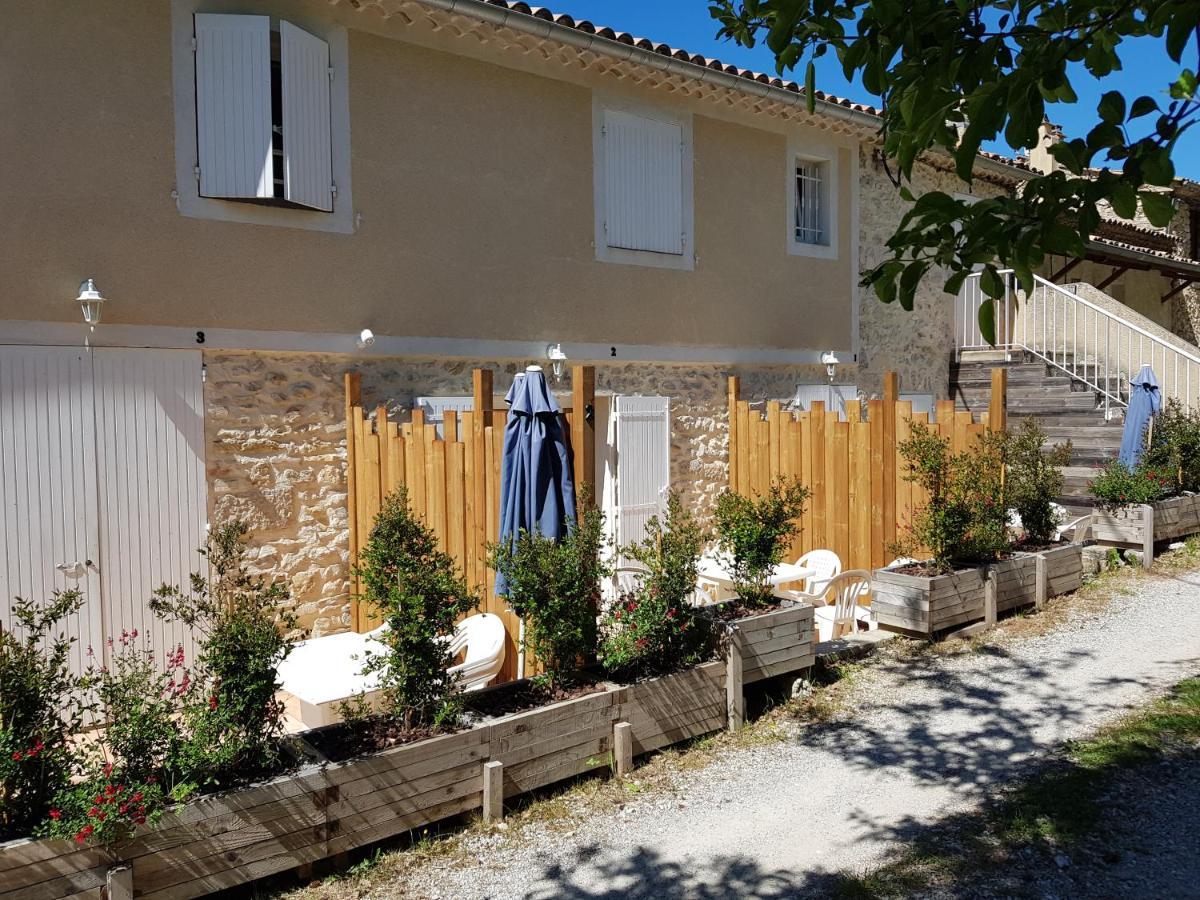 Les Gites De Moussan Montbrun-les-Bains Exterior photo